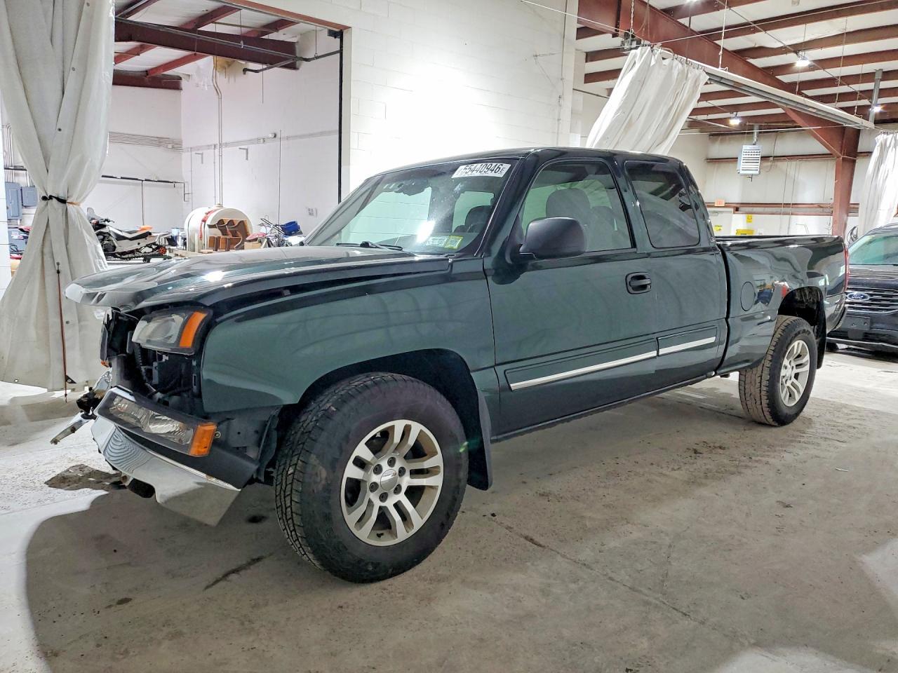 2004 CHEVROLET Silverado