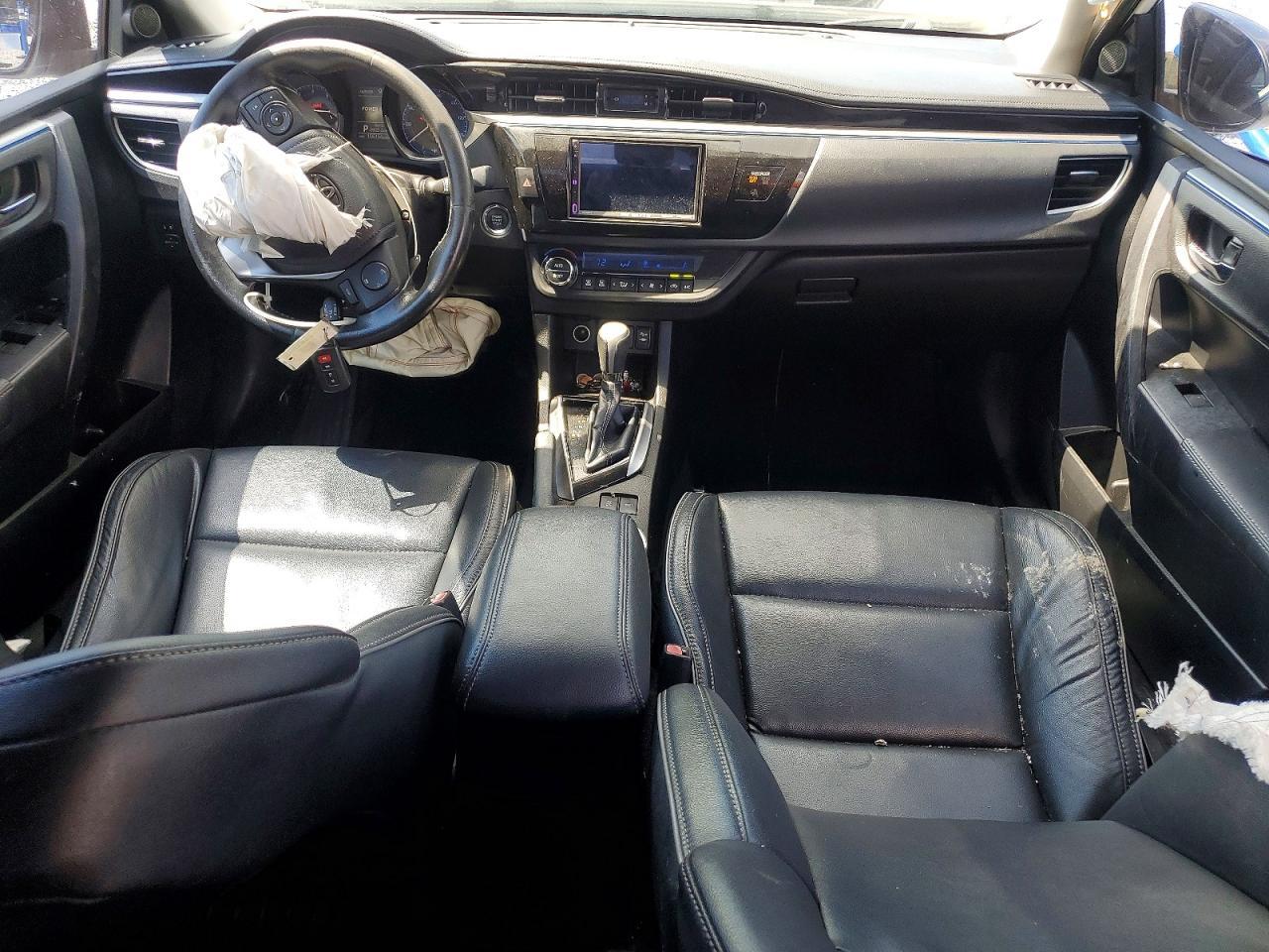 2015 TOYOTA COROLLA
