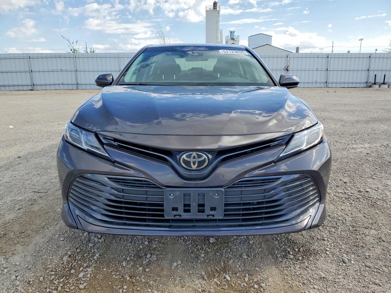 2018 TOYOTA CAMRY