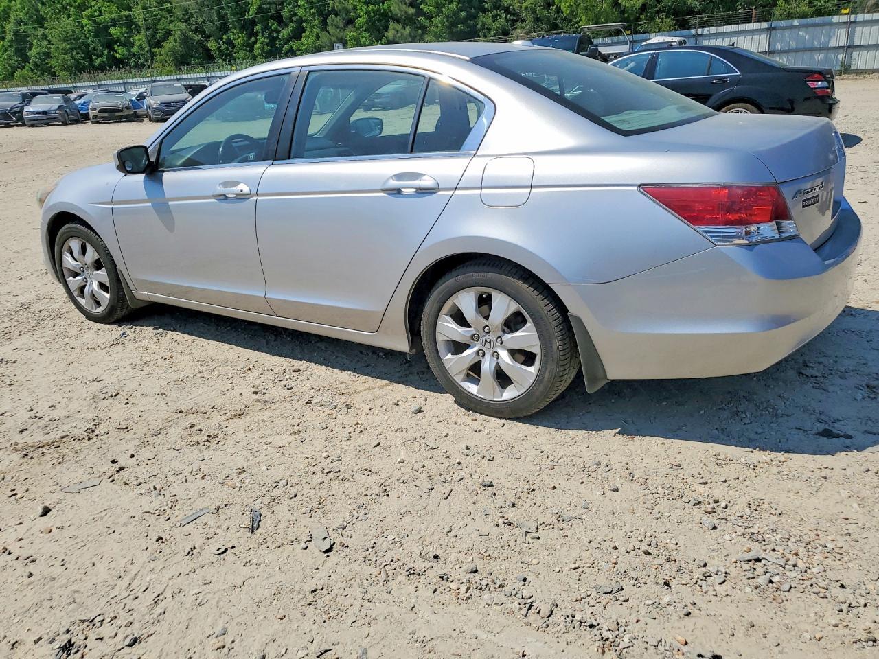2010 HONDA ACCORD