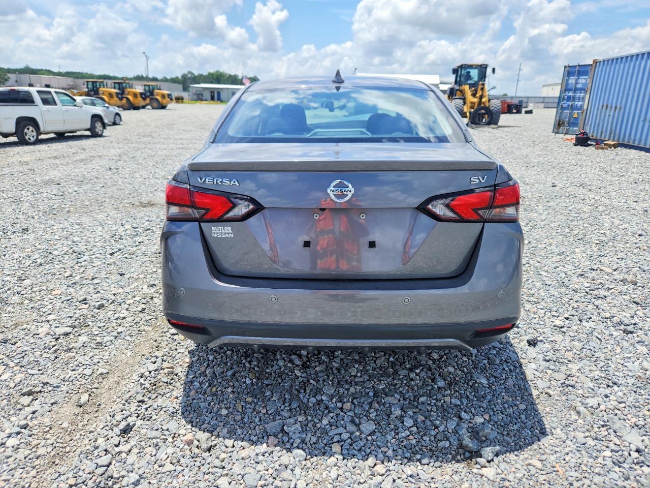 2020 NISSAN VERSA