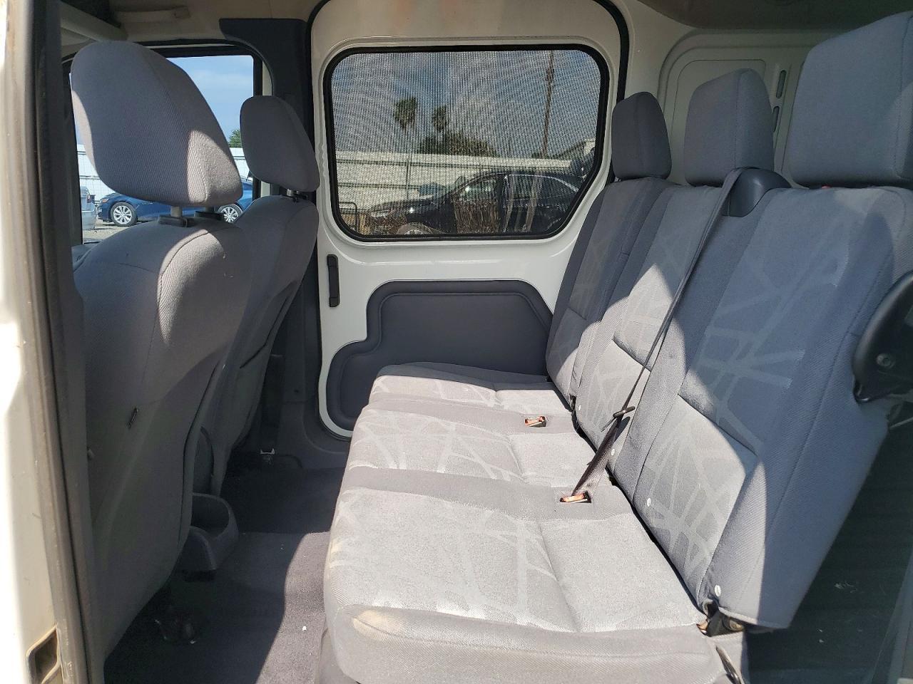 2011 FORD TRANSIT CONNECT