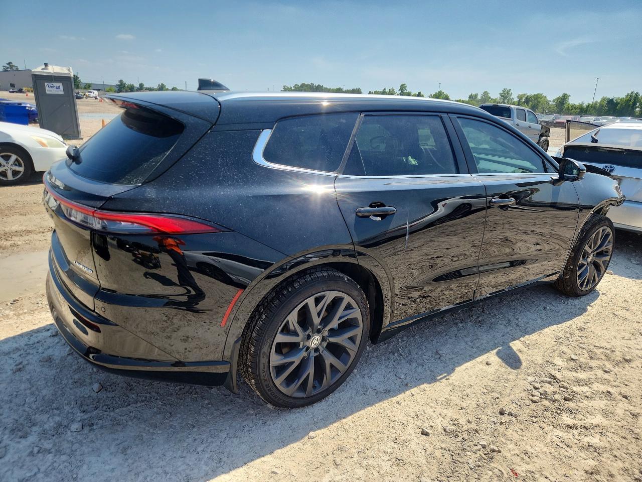 2025 TOYOTA Crown