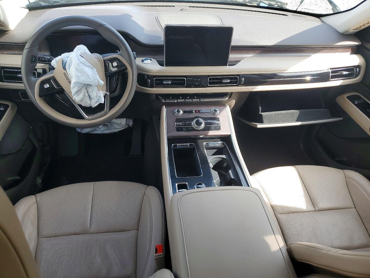 2021 LINCOLN Aviator
