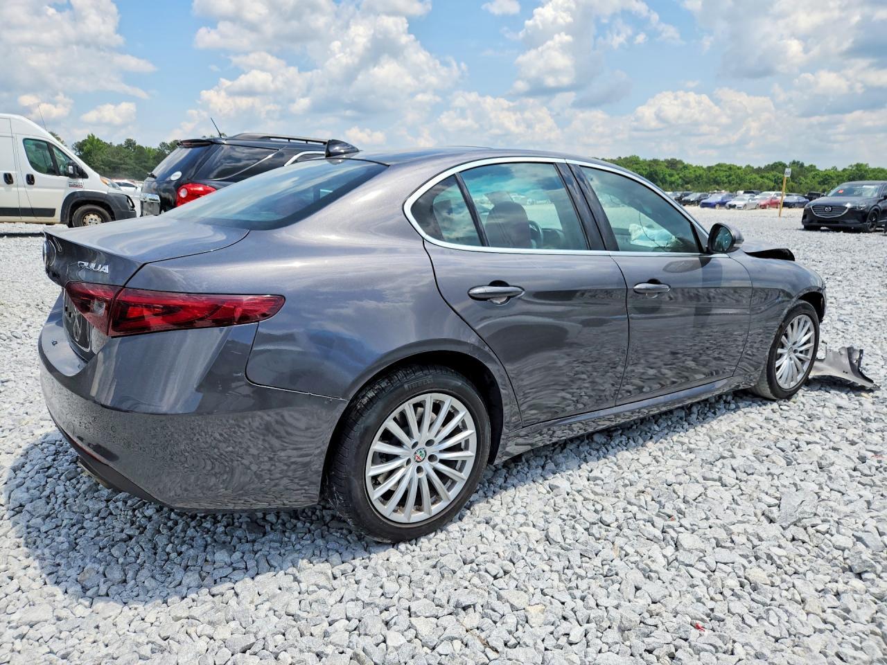 2021 ALFA ROMEO Giulia