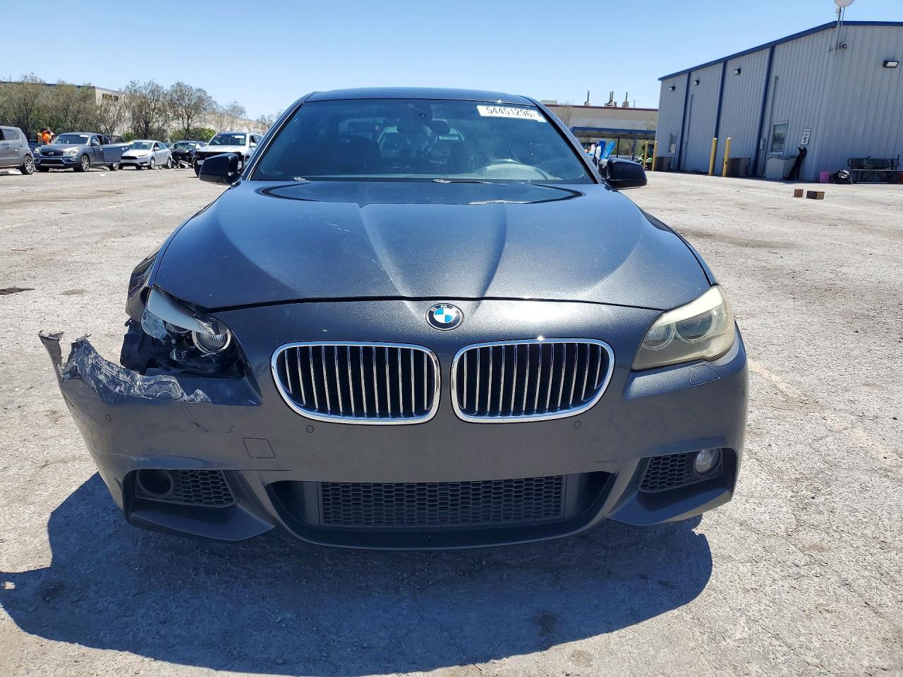 2011 BMW 5 series