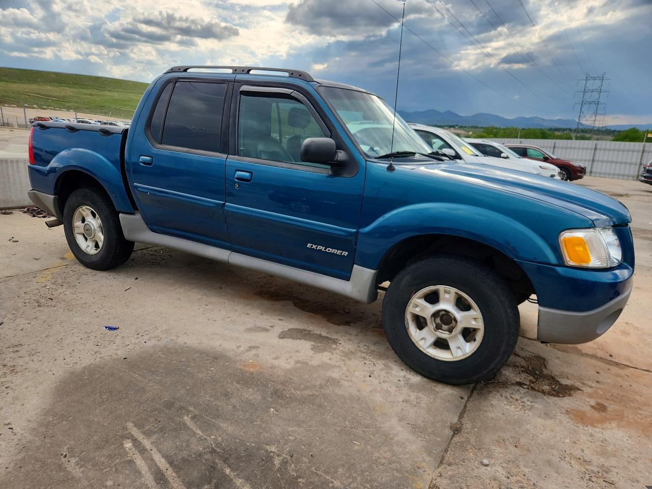 2001 FORD Explorer Sport Trac