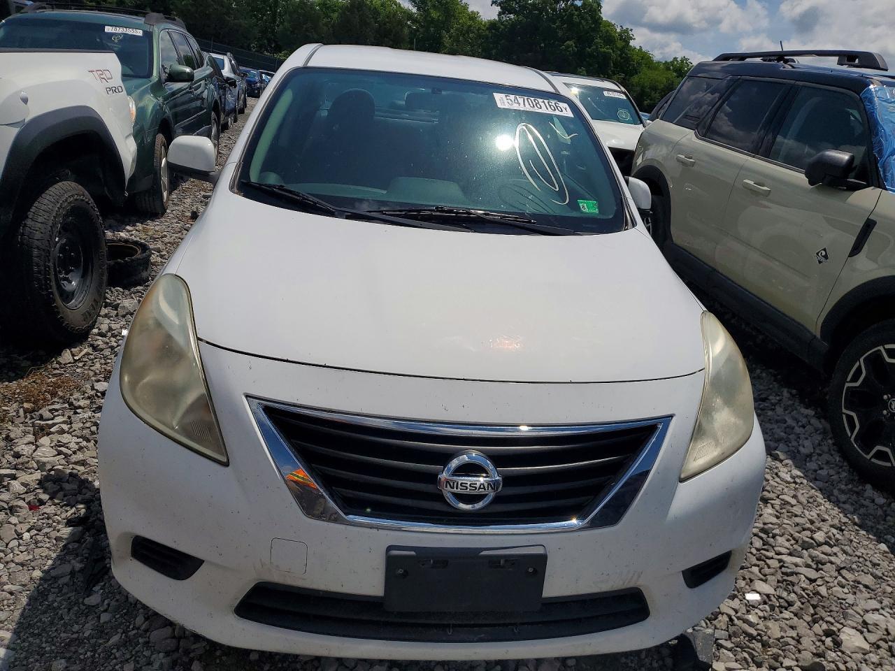 2012 NISSAN VERSA