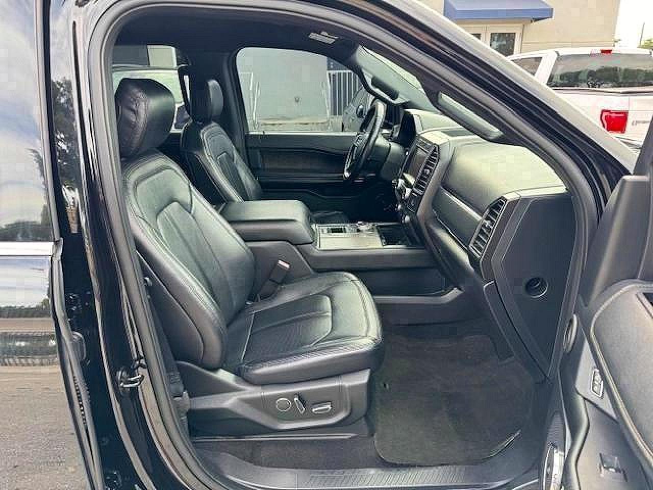 2019 FORD Expedition