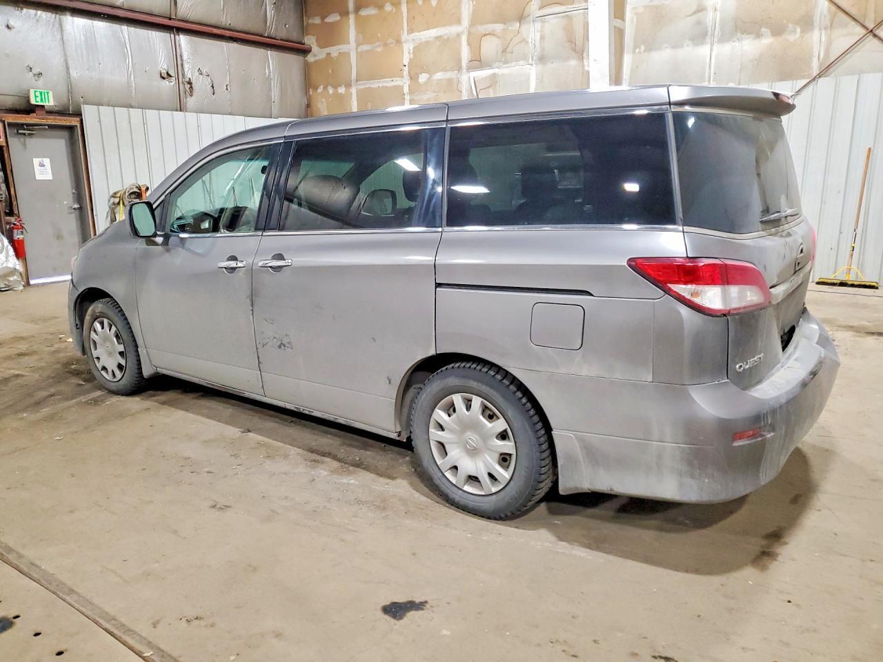 2011 NISSAN Quest