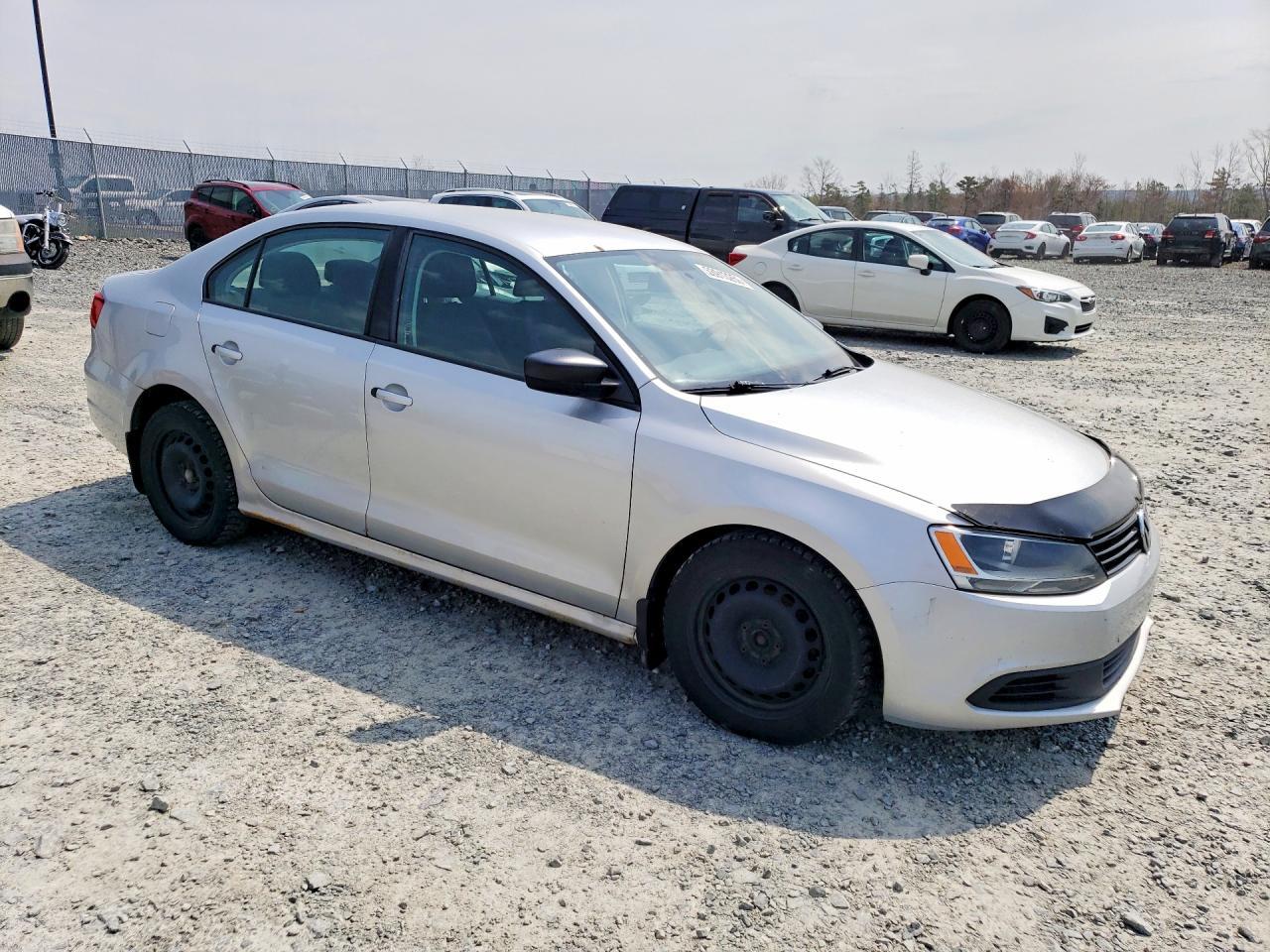 2011 VOLKSWAGEN JETTA