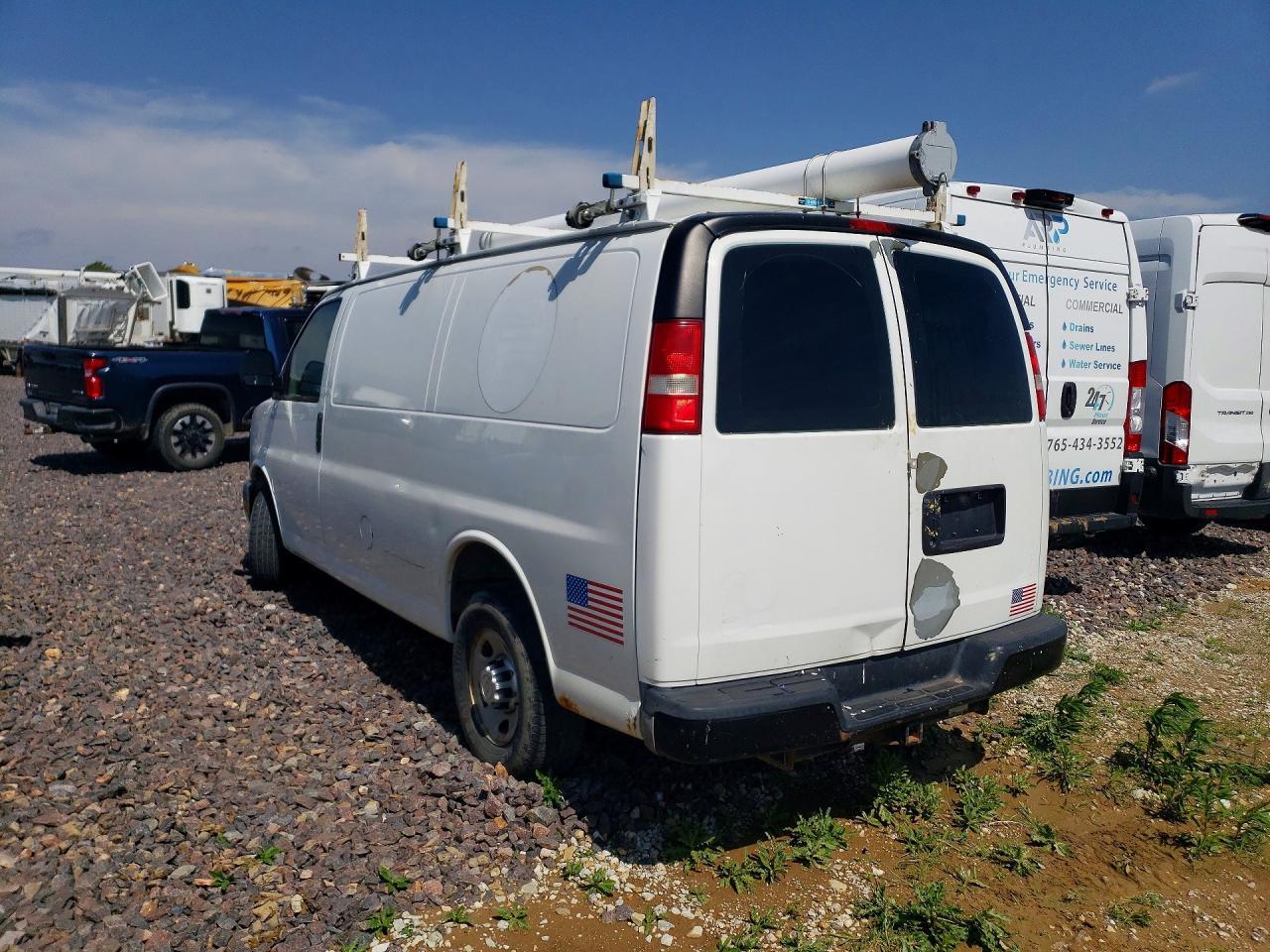 2010 CHEVROLET EXPRESS 2500