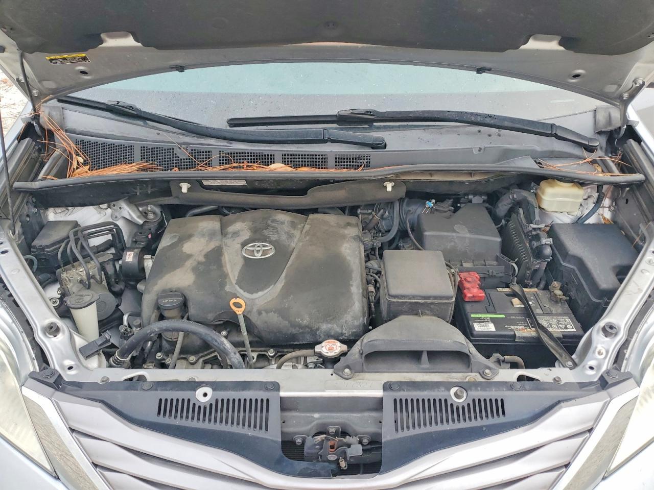 2017 TOYOTA SIENNA
