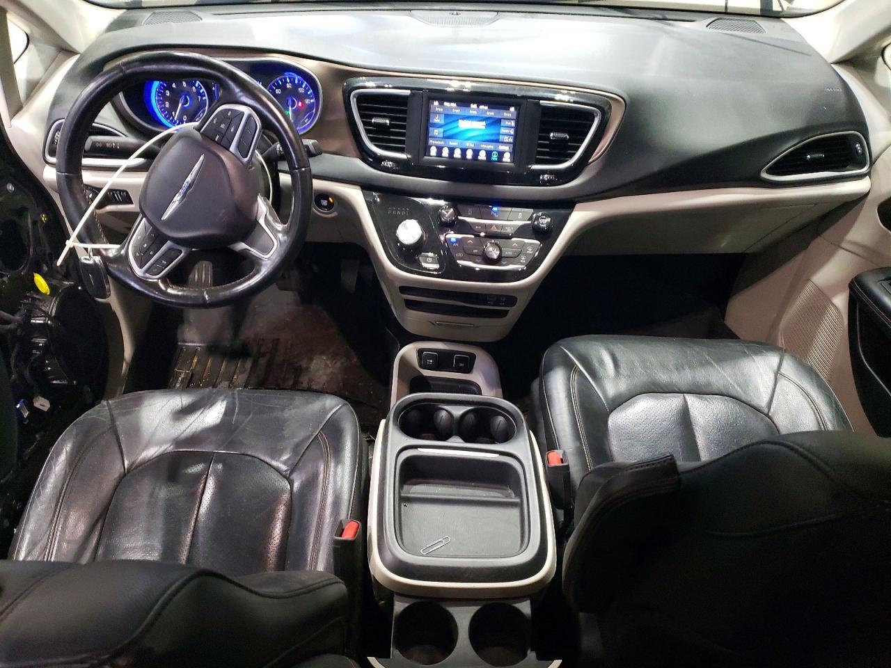 2019 CHRYSLER Pacifica