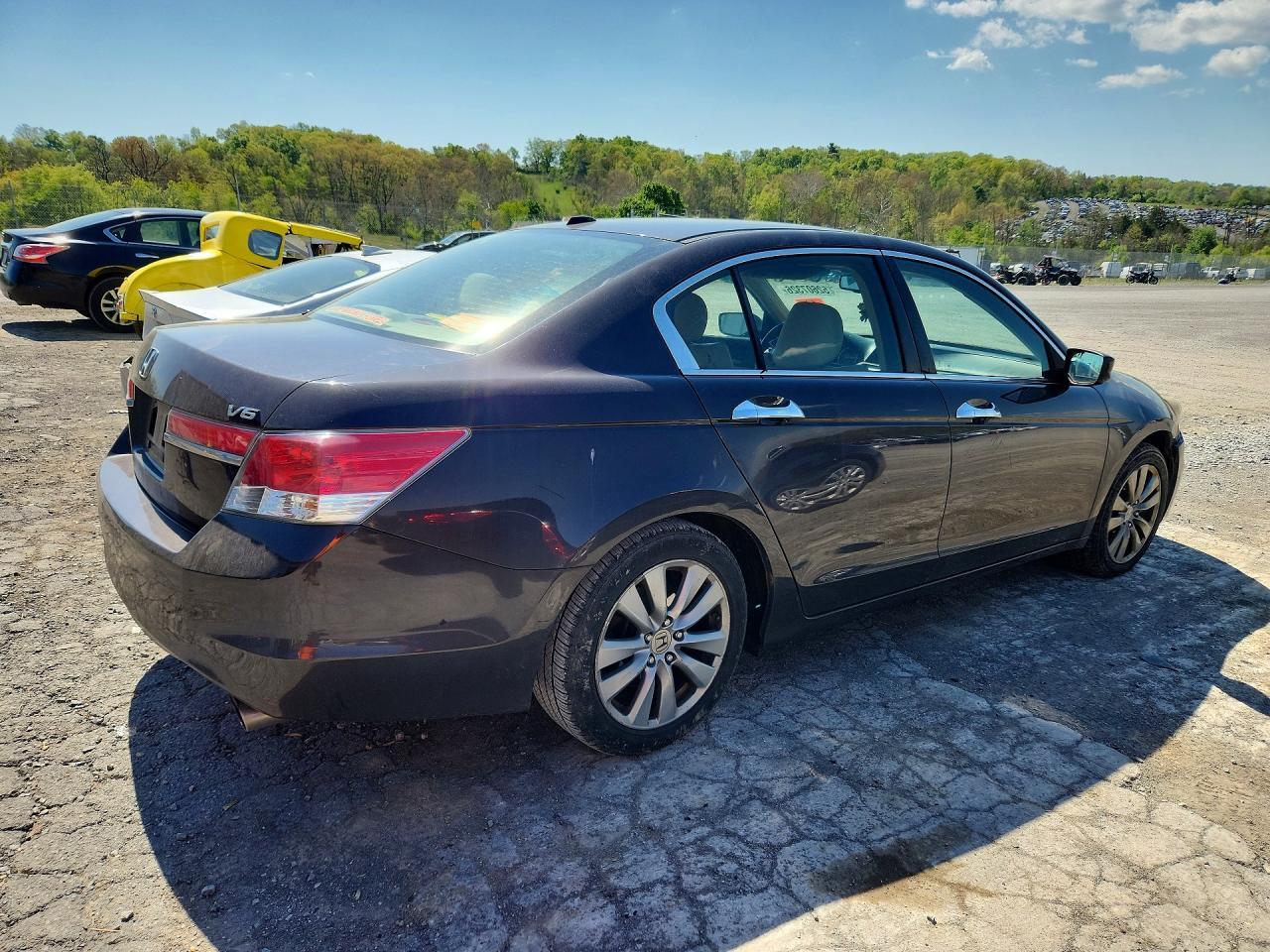 2012 HONDA ACCORD