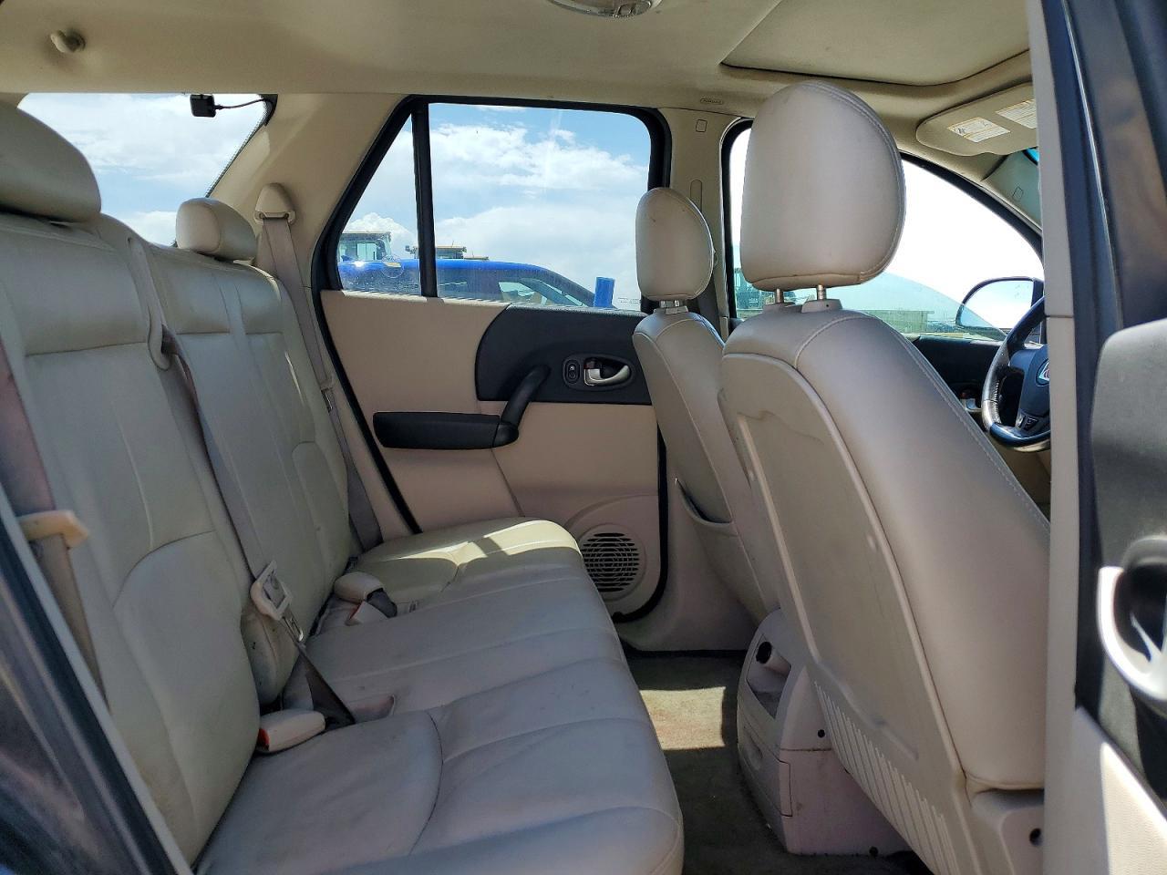 2004 SATURN Vue