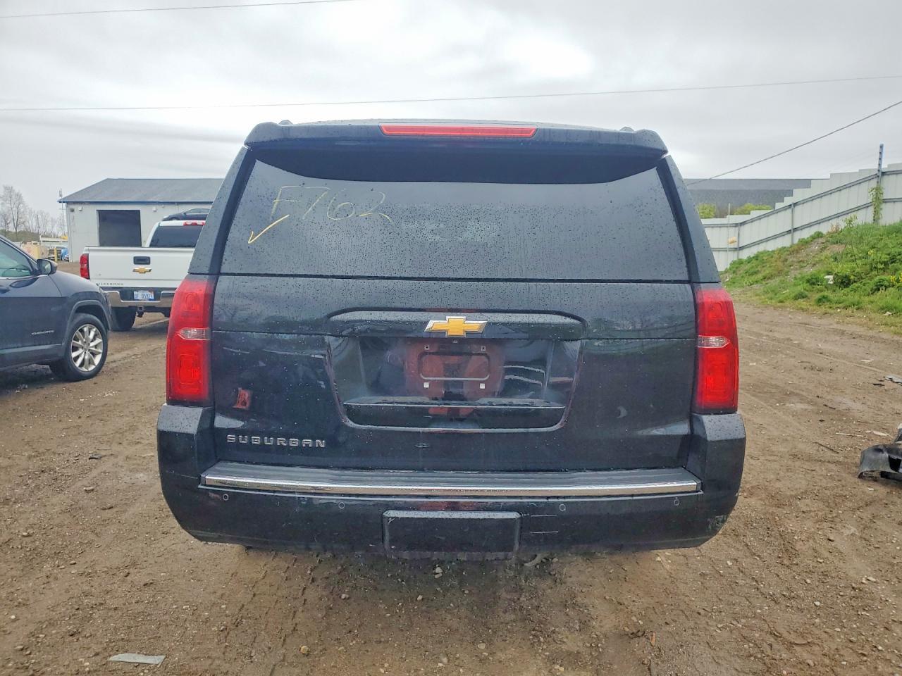 2015 CHEVROLET Suburban