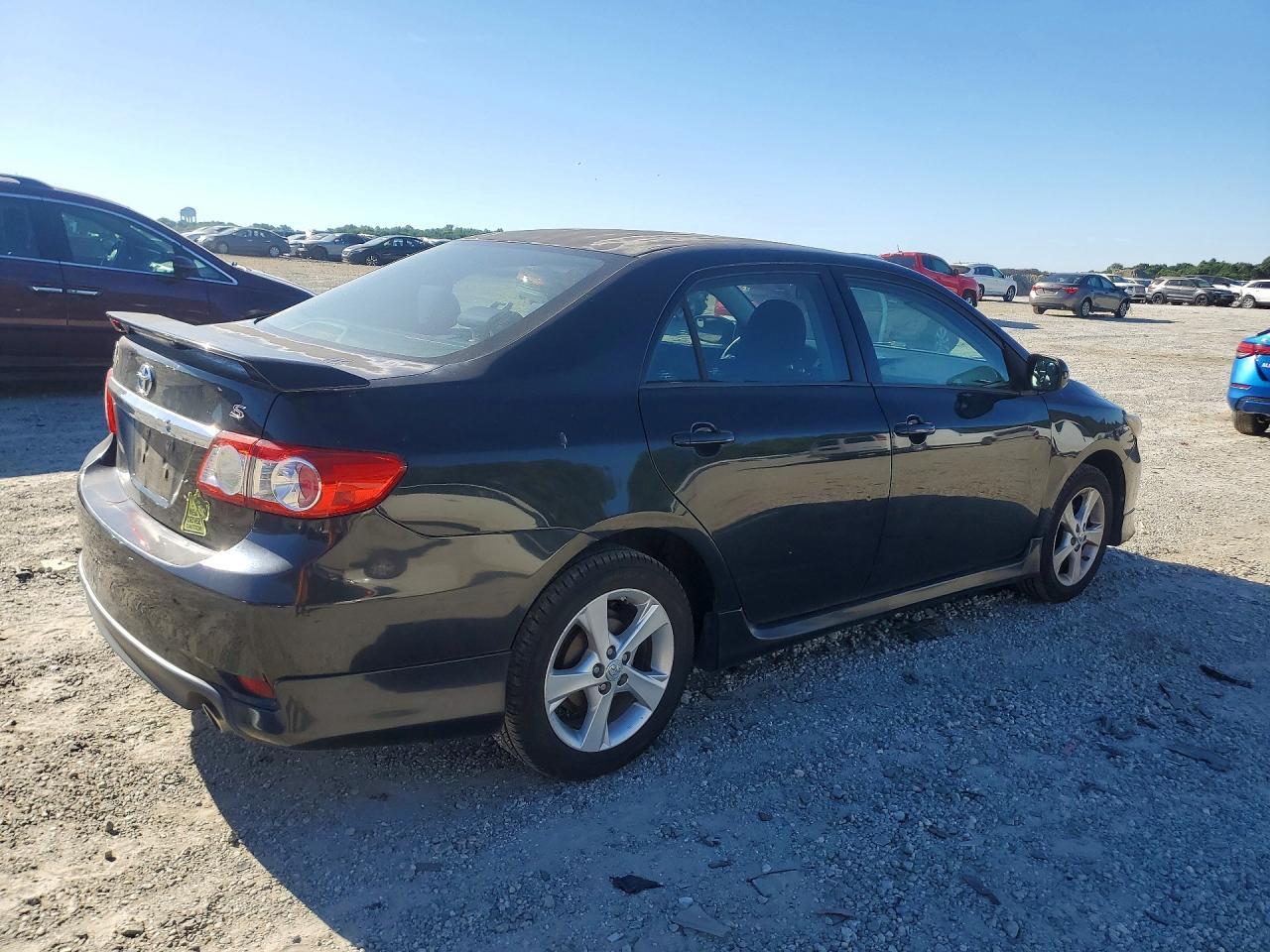 2012 TOYOTA COROLLA