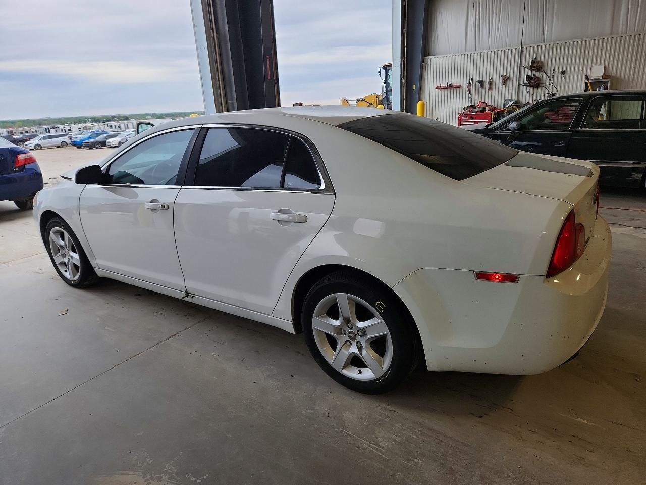 2011 CHEVROLET MALIBU