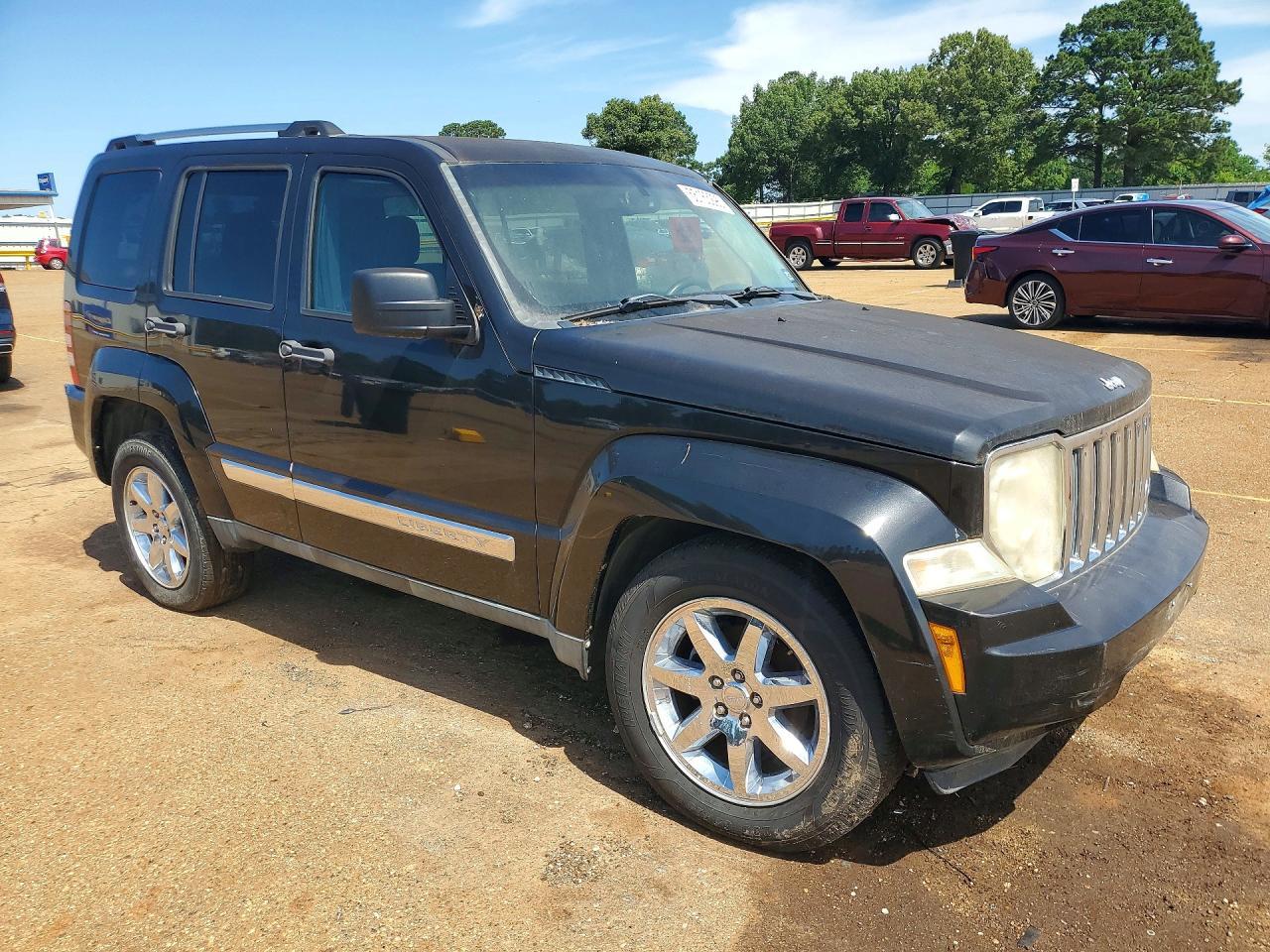 2012 JEEP Liberty