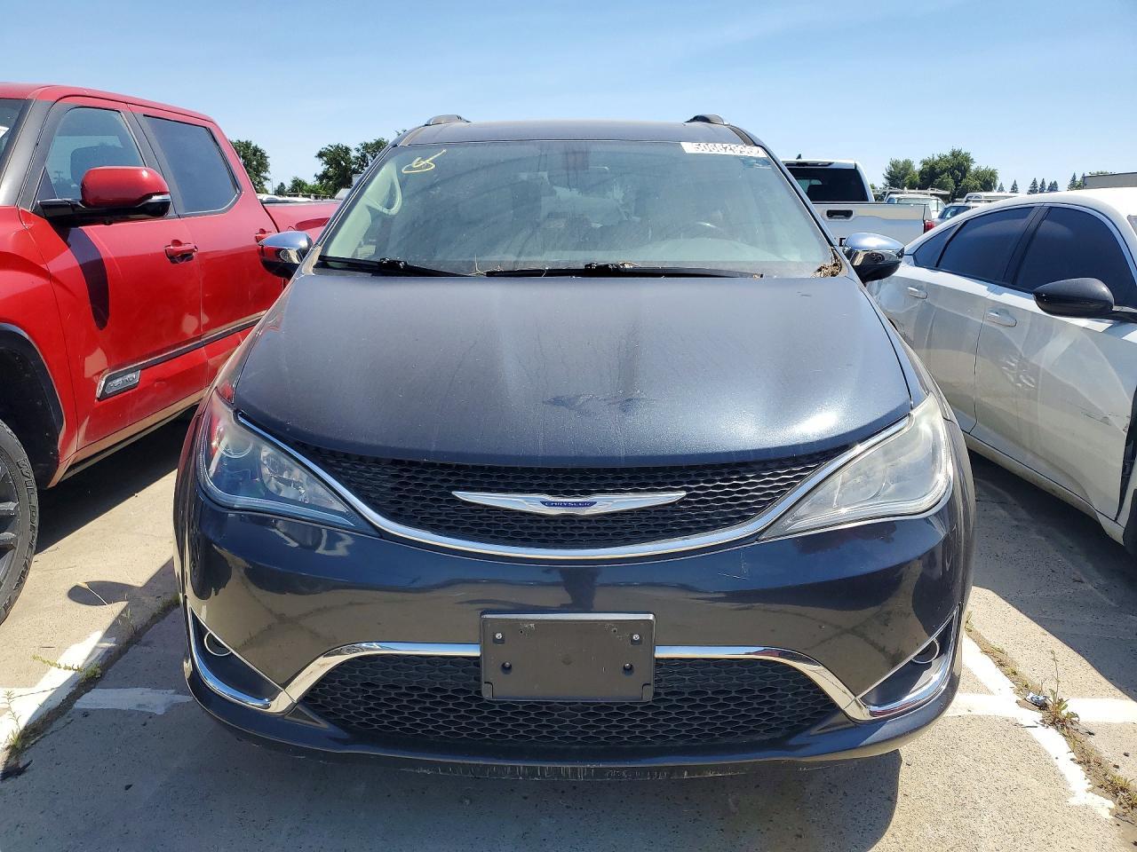 2020 CHRYSLER Pacifica