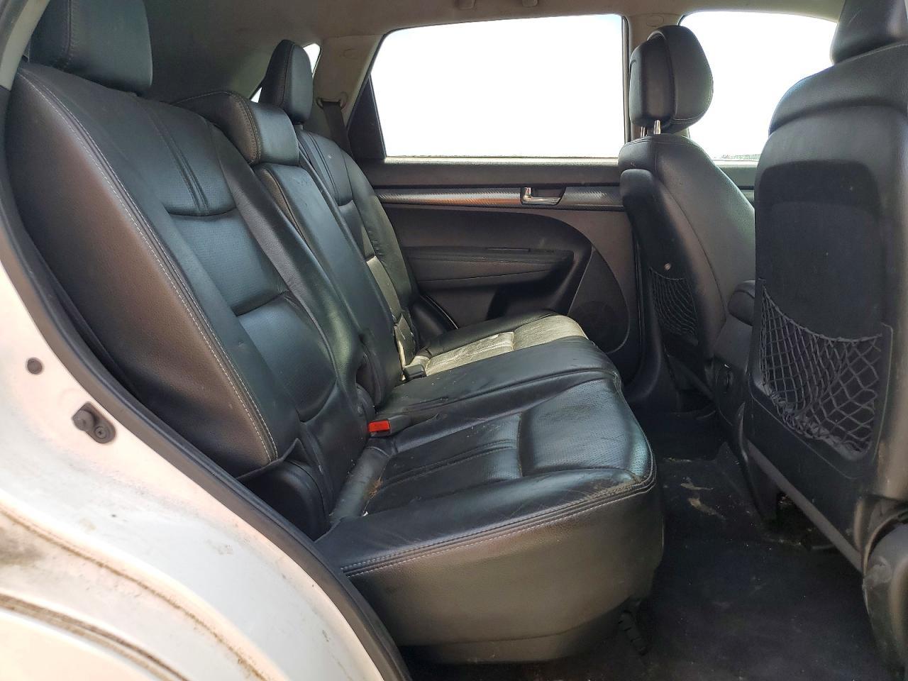 2011 KIA SORENTO