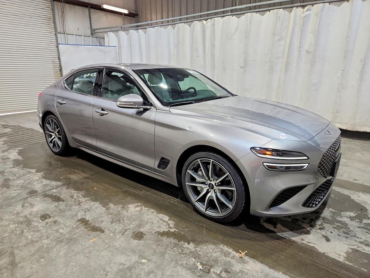 2025 GENESIS G70