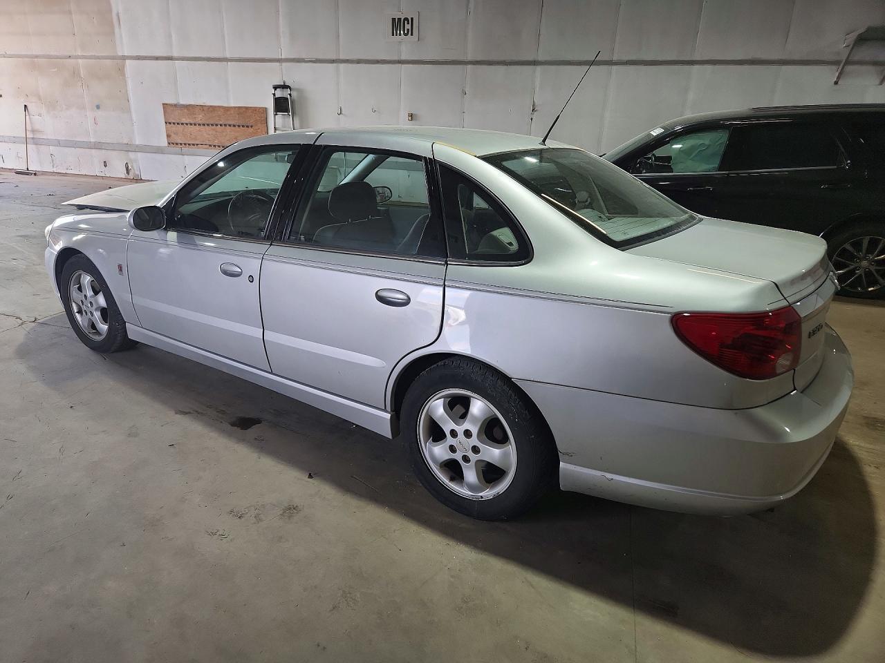 2004 SATURN L300