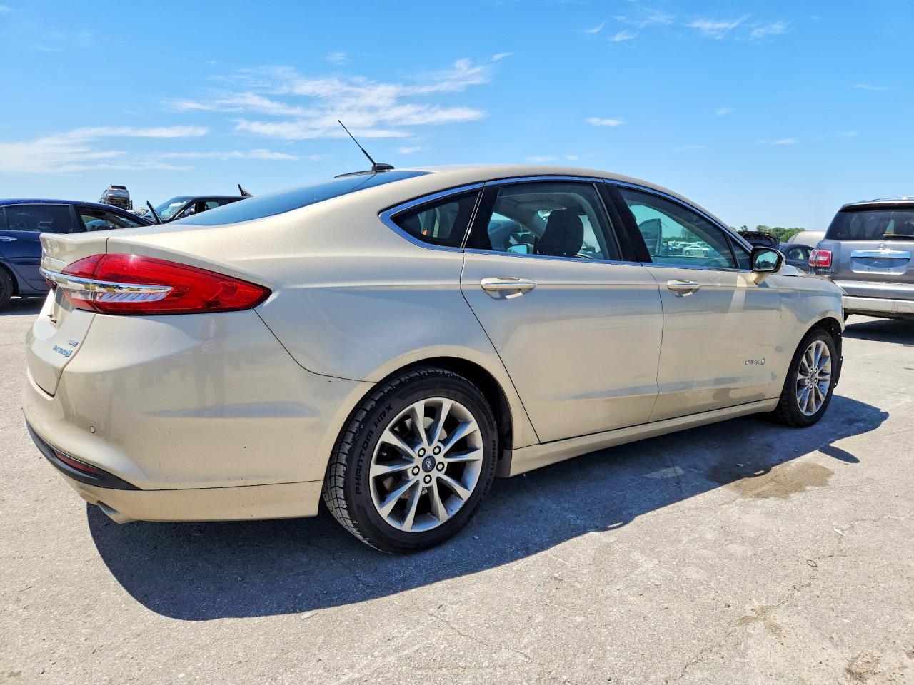 2017 FORD FUSION