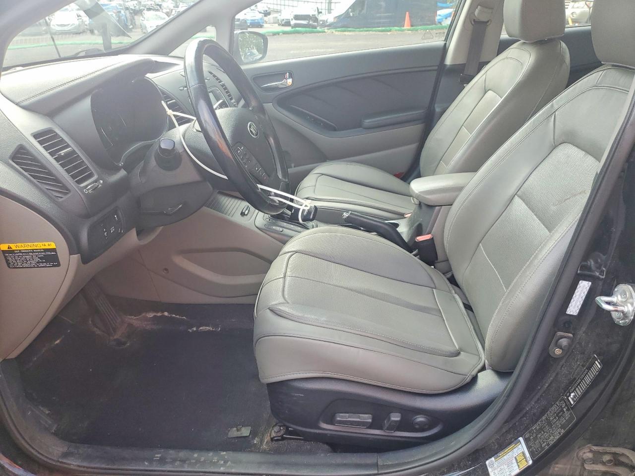 2014 KIA FORTE