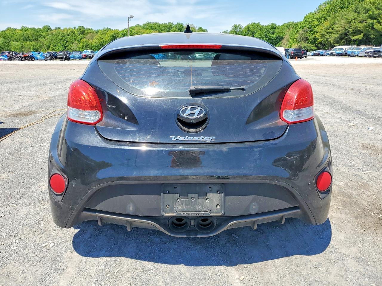2013 HYUNDAI VELOSTER