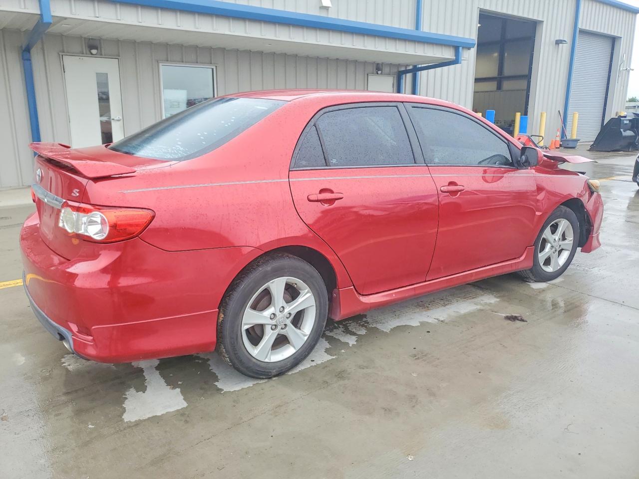 2013 TOYOTA COROLLA