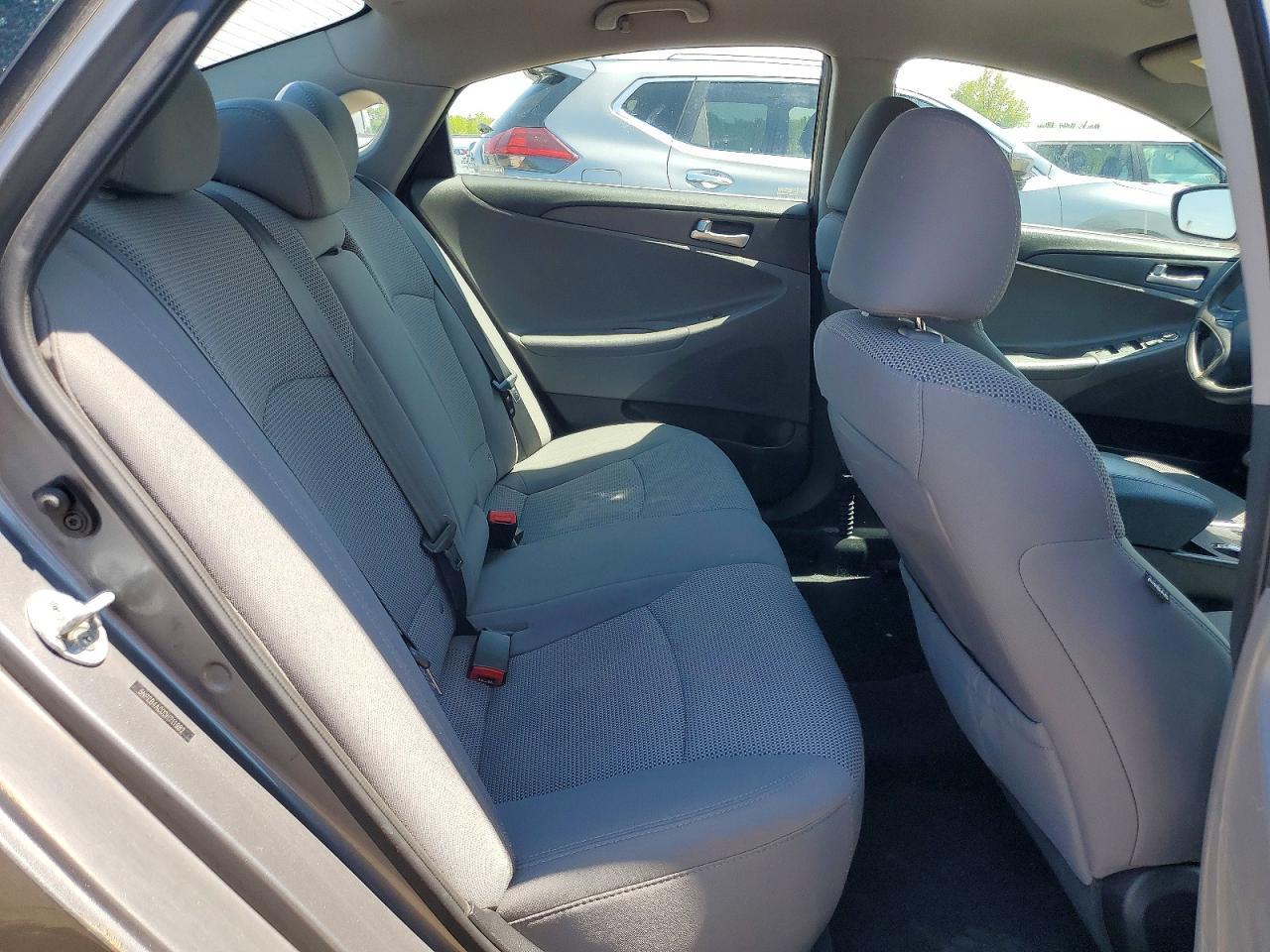 2013 HYUNDAI SONATA
