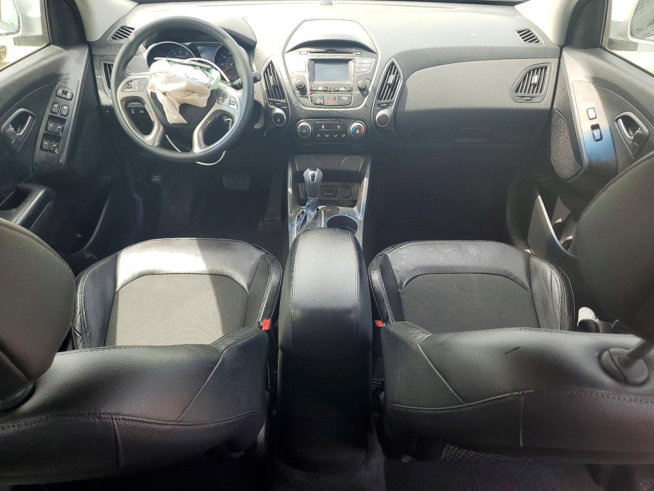 2015 HYUNDAI TUCSON