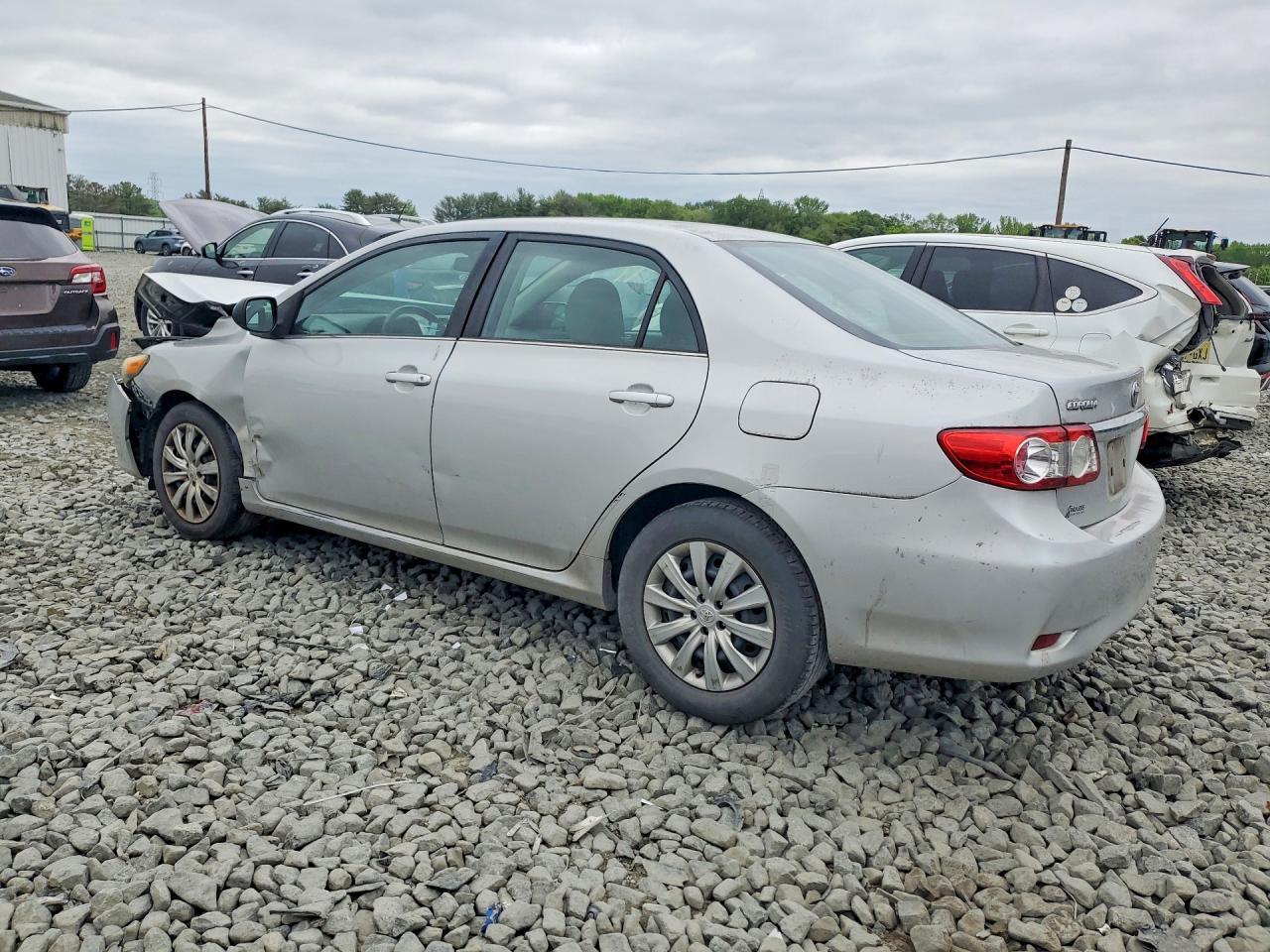 2013 TOYOTA COROLLA
