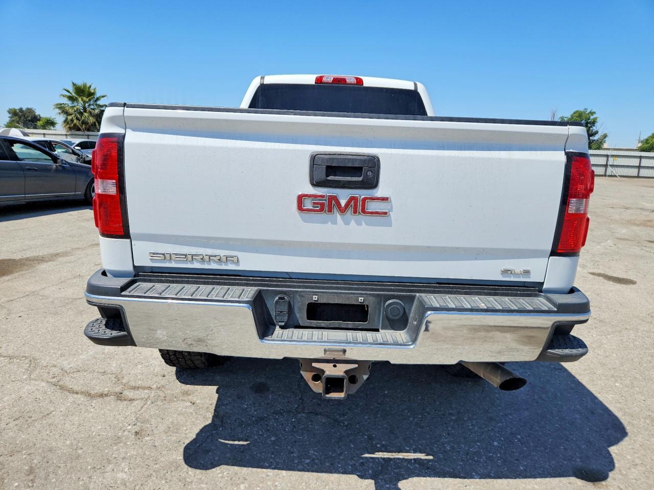 2016 GMC Sierra