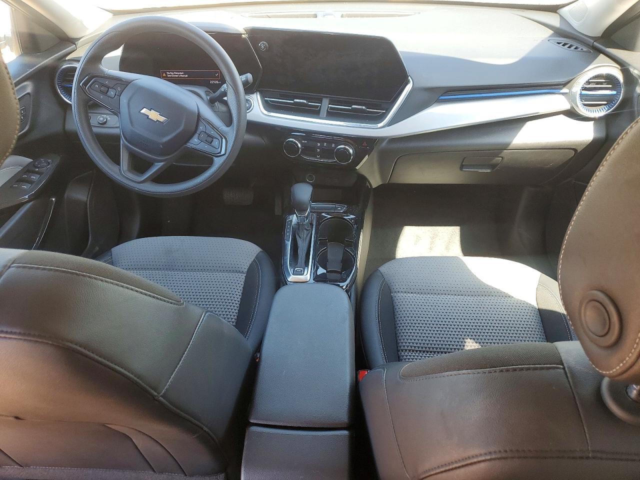 2025 CHEVROLET TRAX