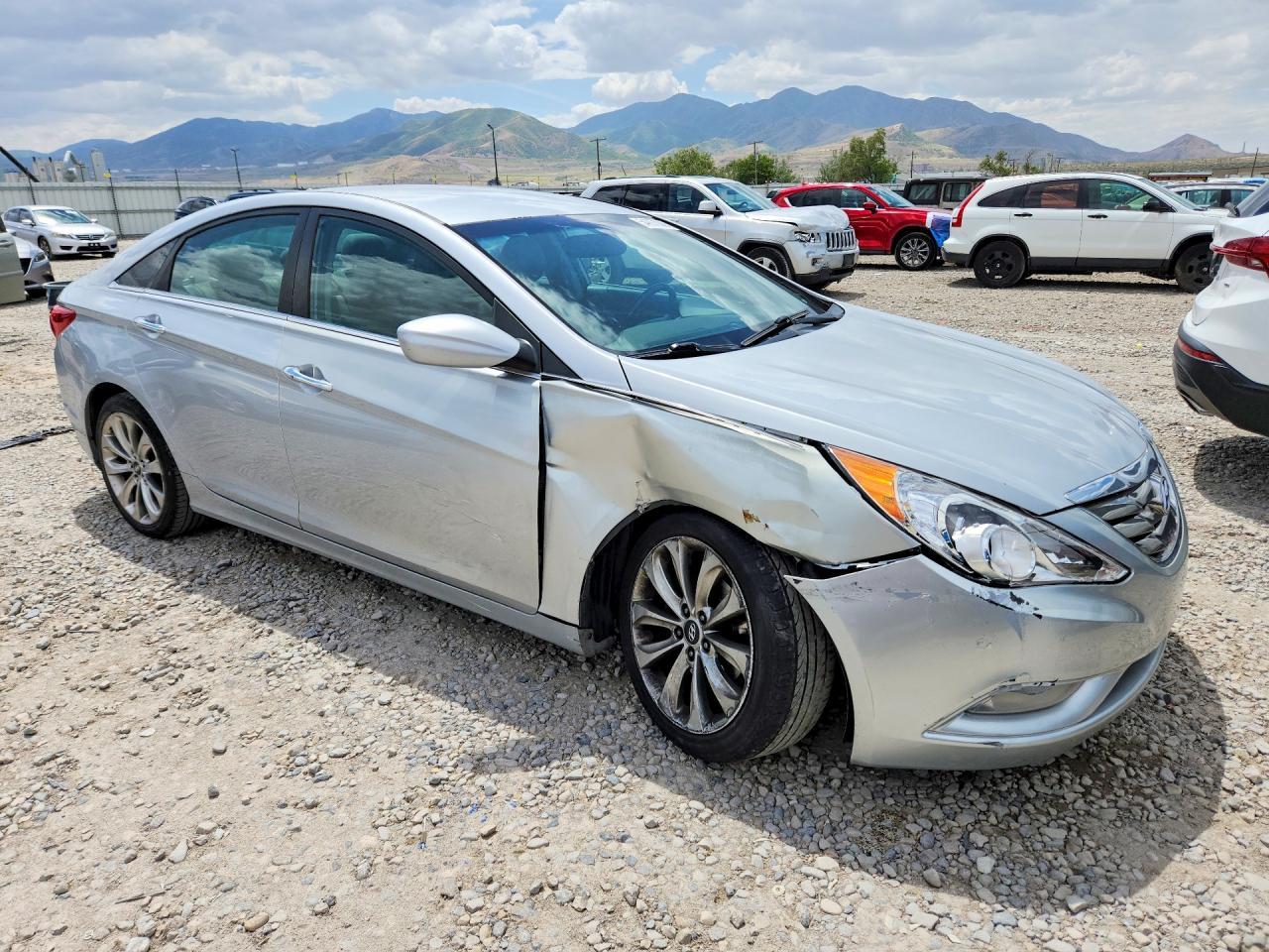 2011 HYUNDAI SONATA