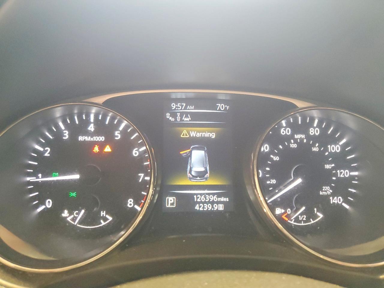 2014 NISSAN ROGUE