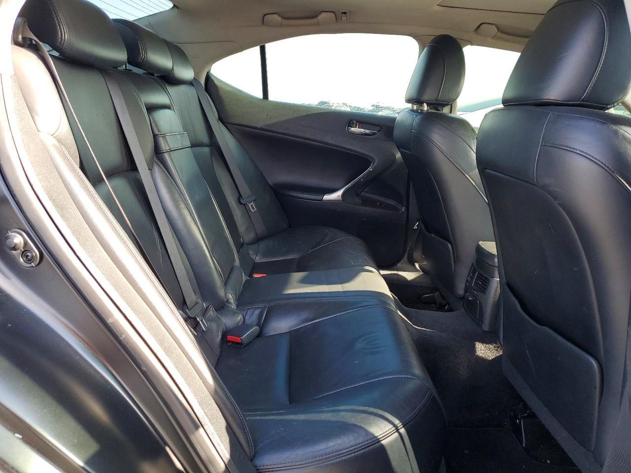 2006 LEXUS IS 250