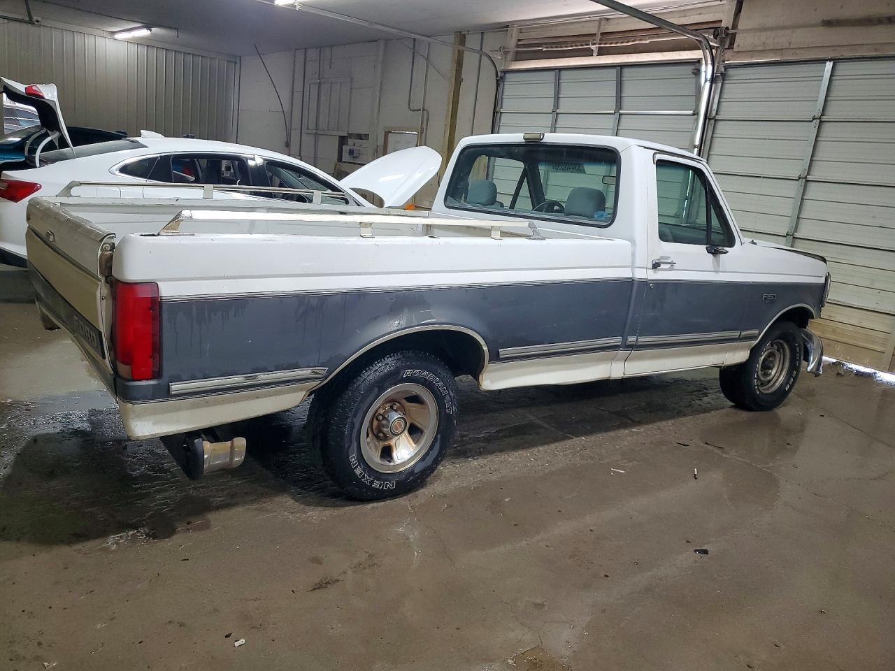 1992 FORD F-150 Lightning
