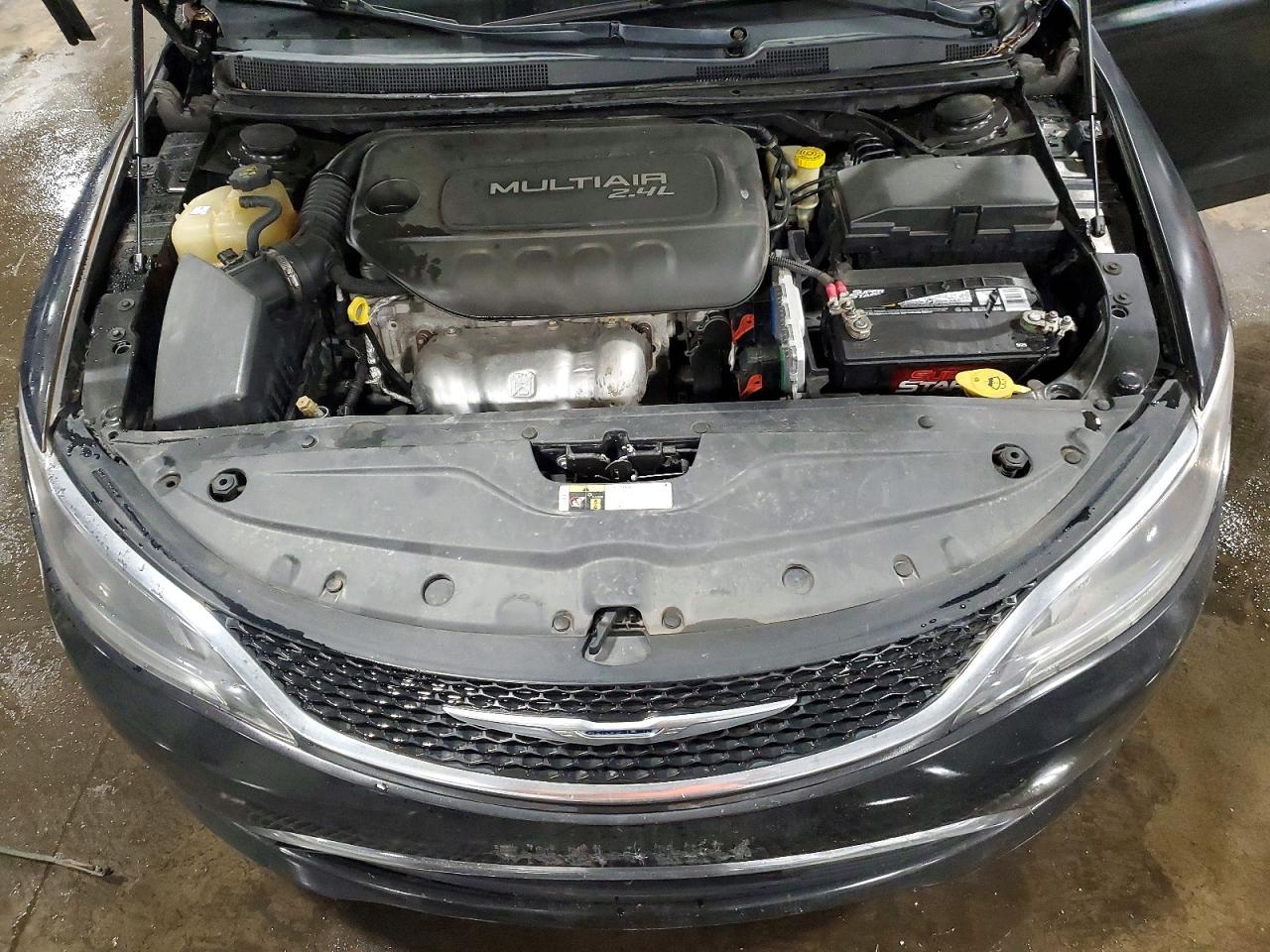 2015 CHRYSLER 200