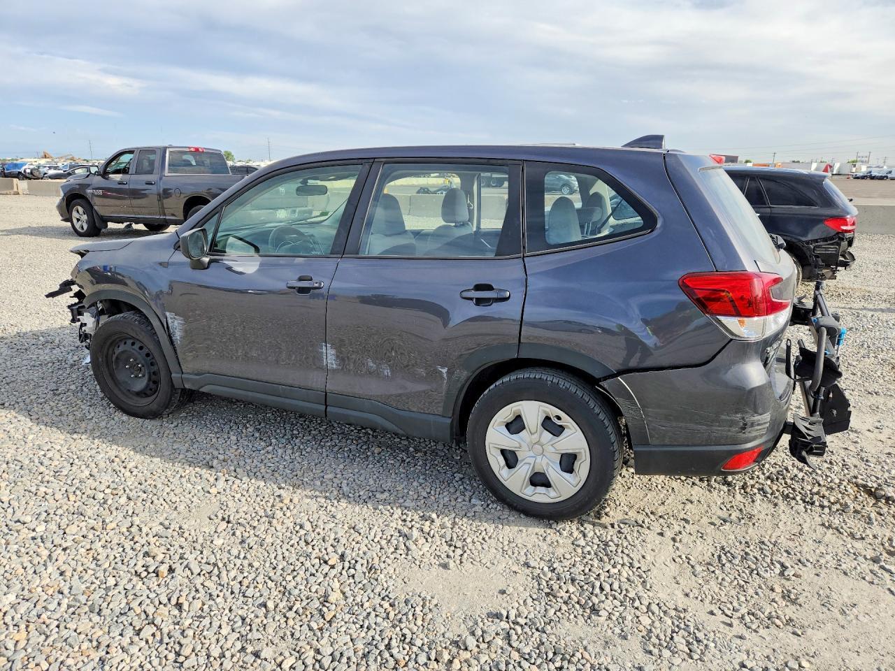2023 SUBARU FORESTER