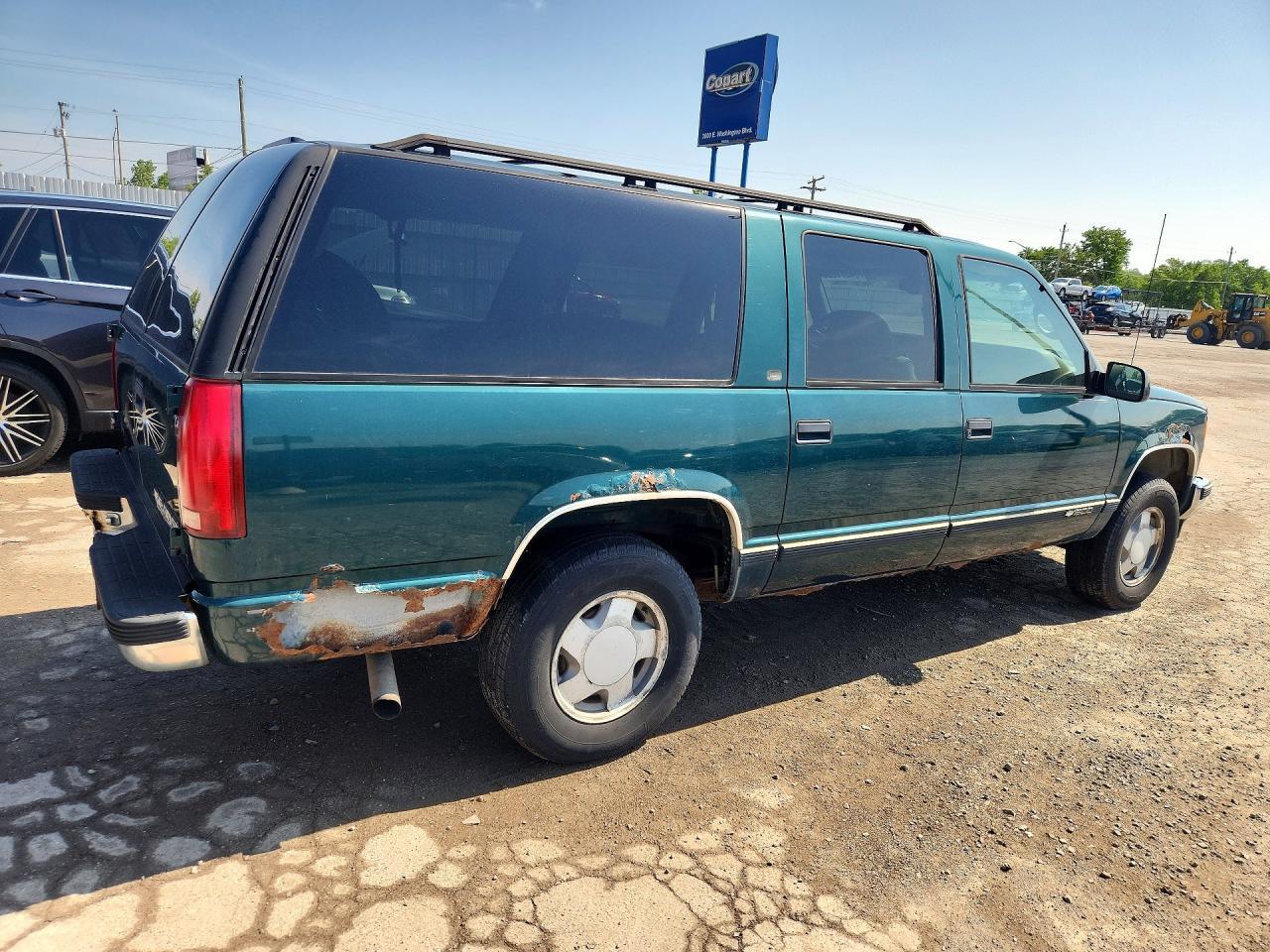 1998 CHEVROLET Suburban
