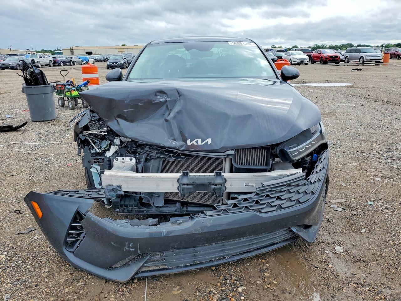 2022 KIA K5
