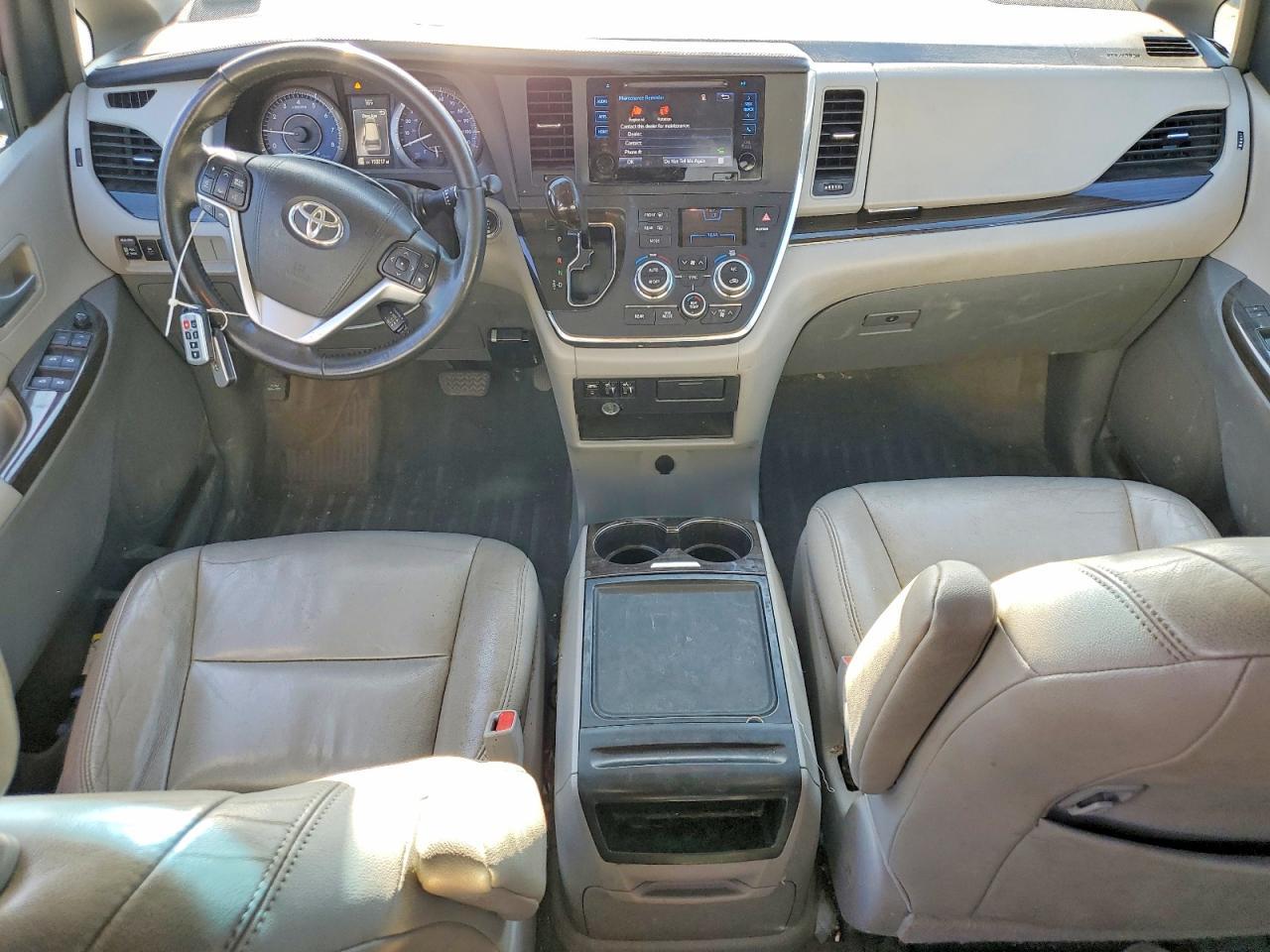 2015 TOYOTA SIENNA
