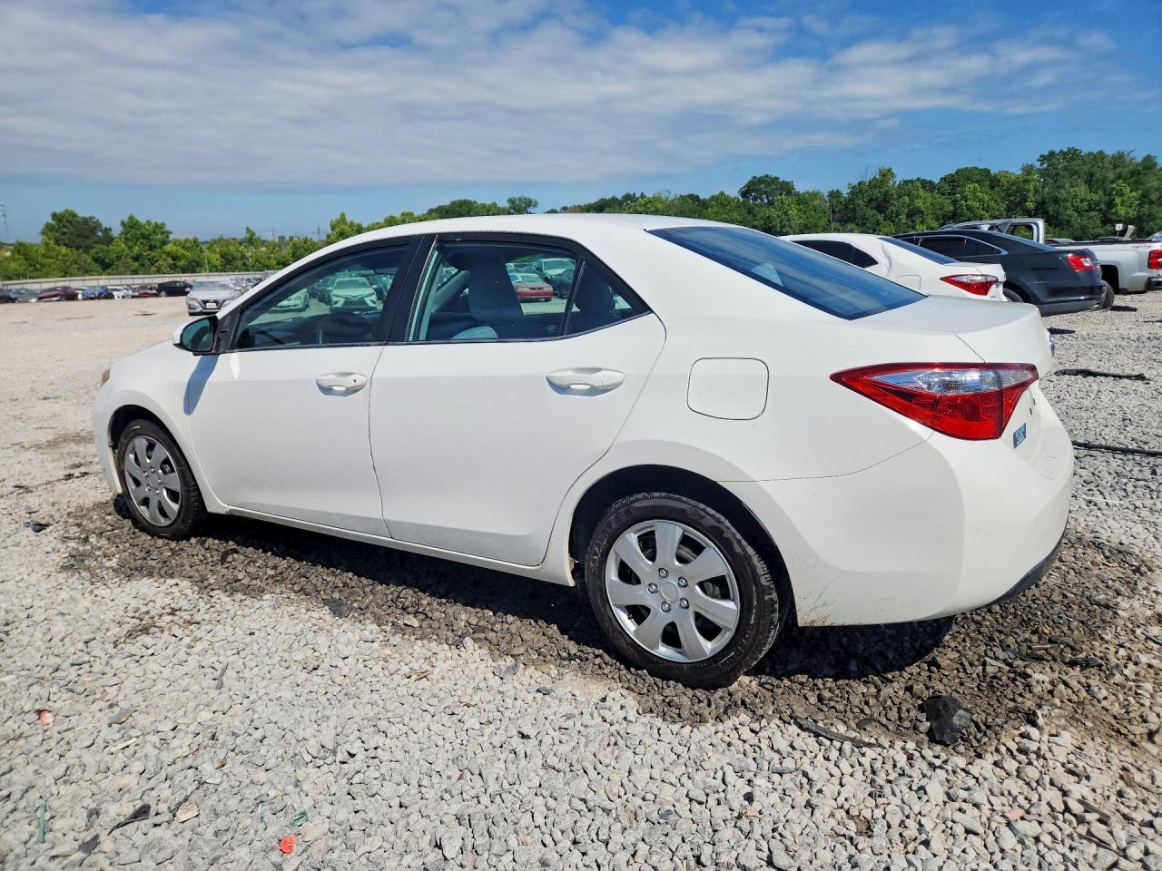 2015 TOYOTA COROLLA
