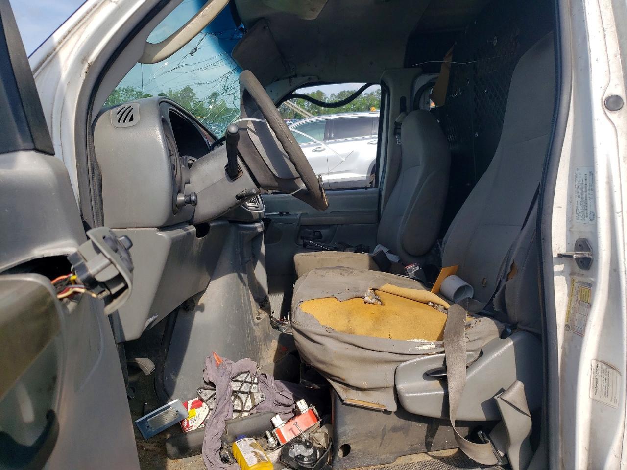 2006 FORD ECONOLINE