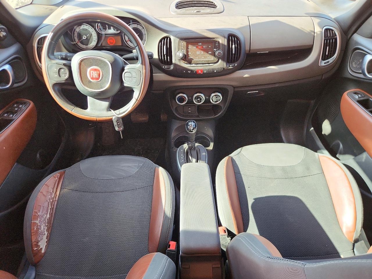 2015 FIAT 500L