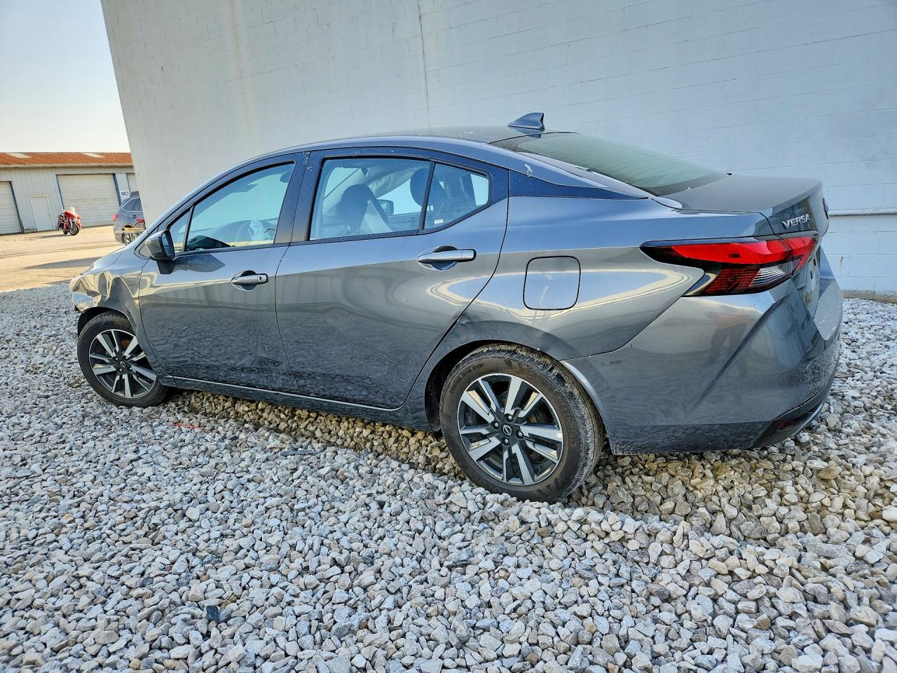 2025 NISSAN VERSA